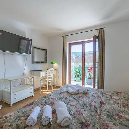 Napoleon Apartment *