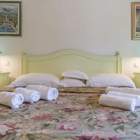 Apartment Napoleon Jelsa (Hvar)