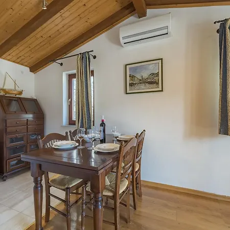 Napoleon Apartment *